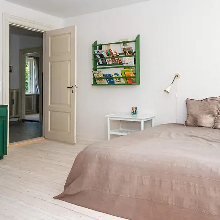 Дом отдыха 20 Person In