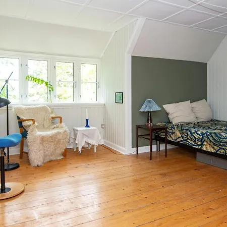 20 Person In Дом отдыха